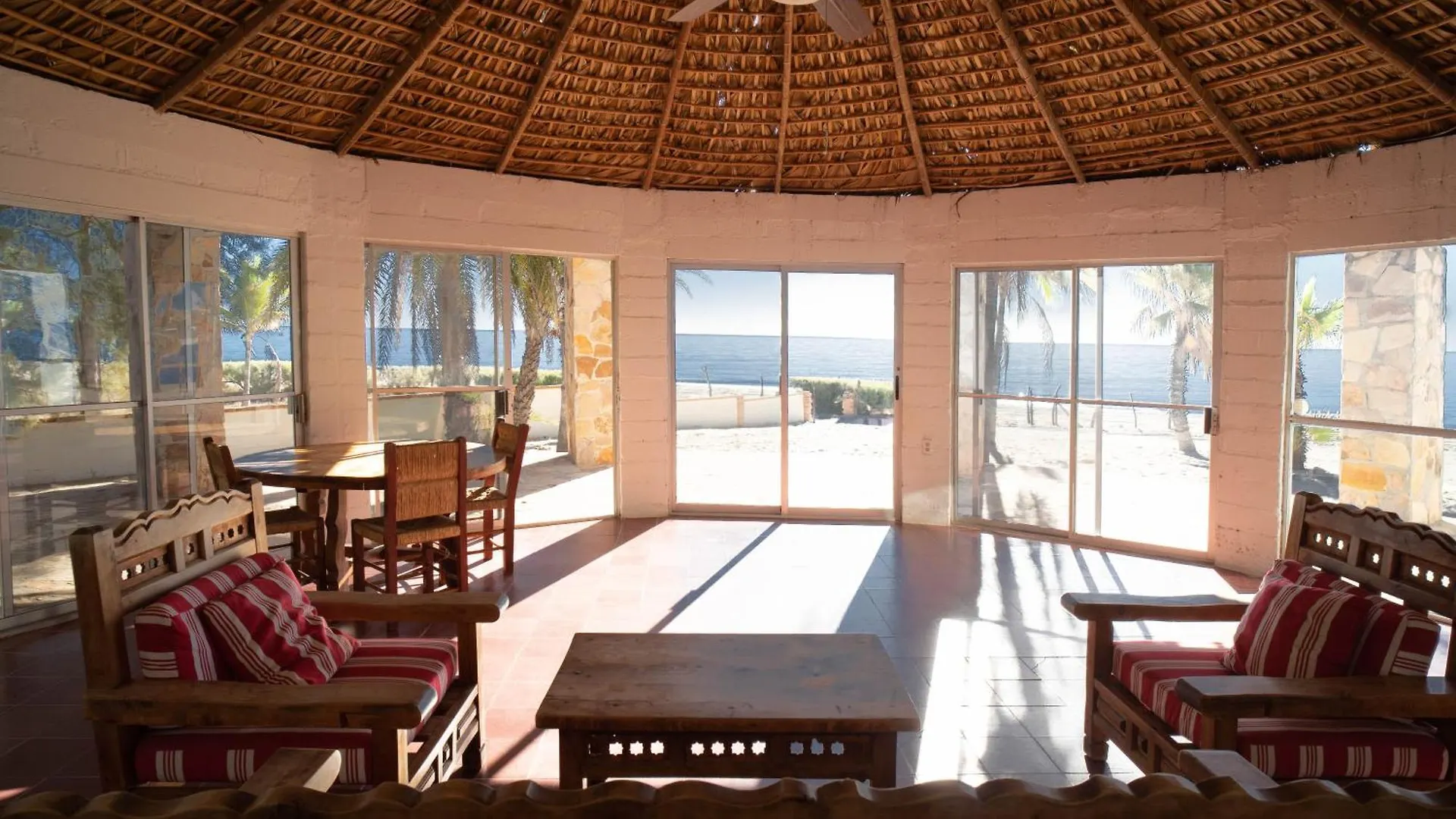 Hotel Rancho Buenavista Cabo San Lucas 3*,