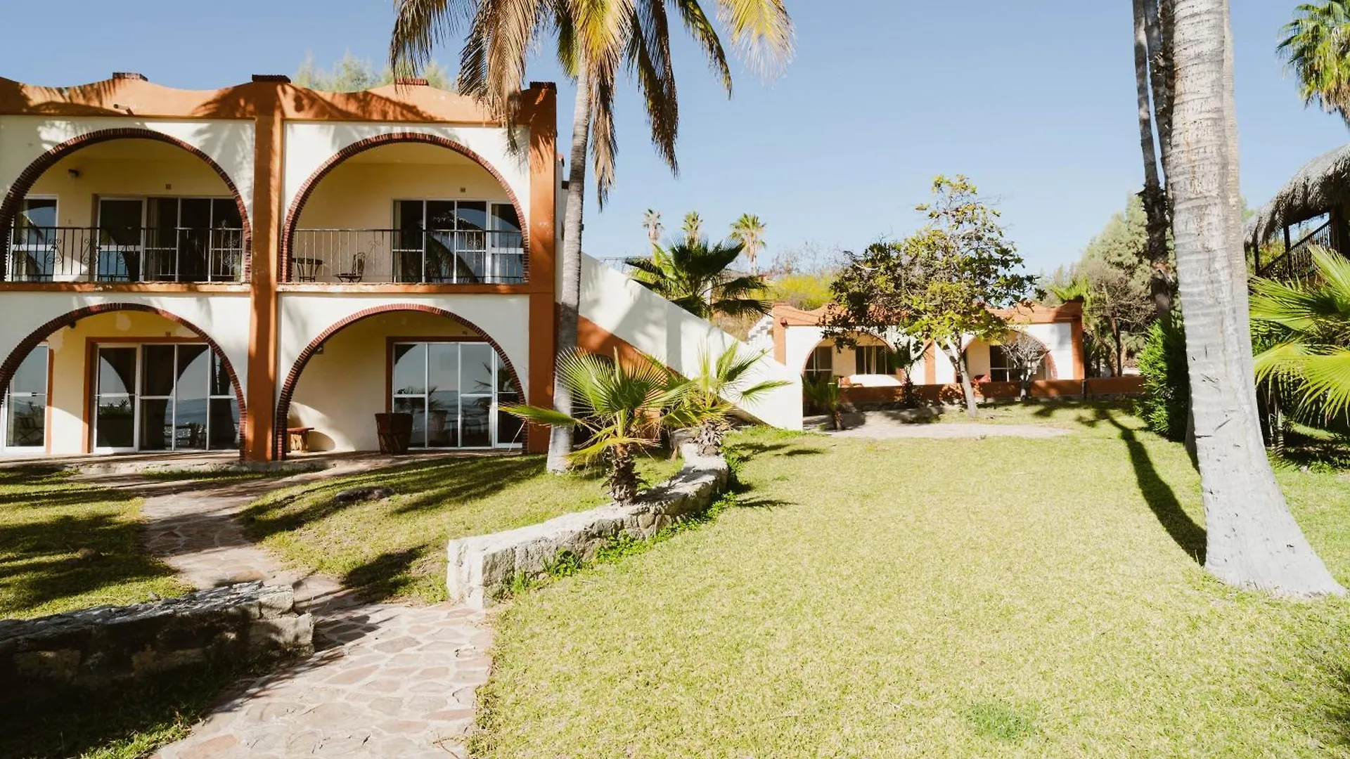 Hotel Rancho Buenavista Cabo San Lucas