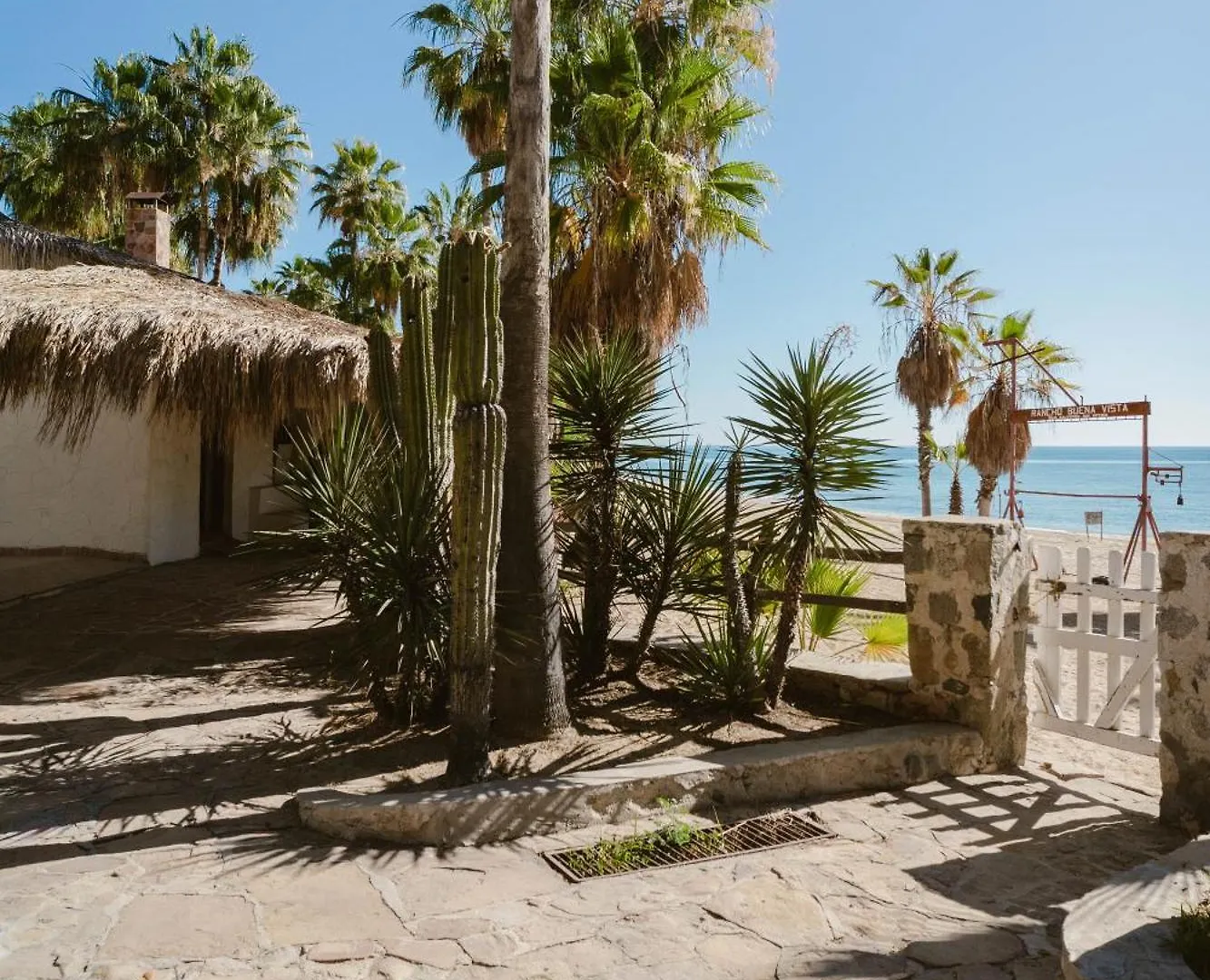 Hotel Rancho Buenavista Cabo San Lucas 3*,  México