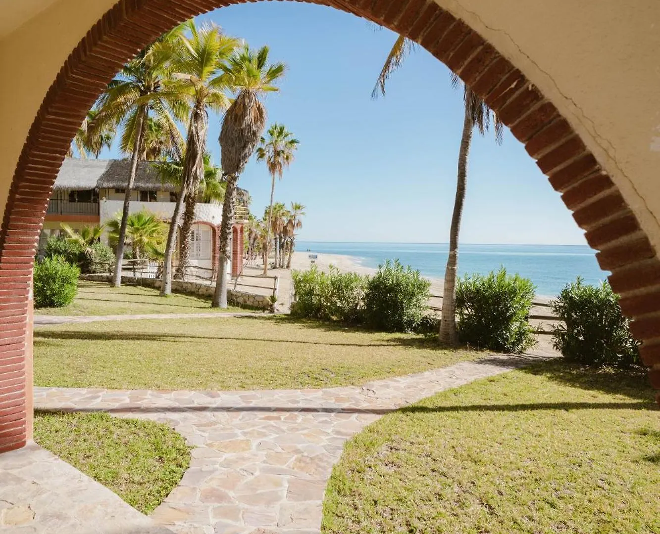 Hotel Rancho Buenavista Cabo San Lucas